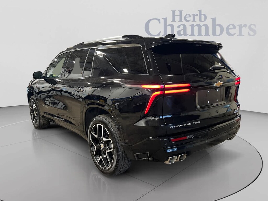 Used 2026 Chevrolet Traverse High Country SUV