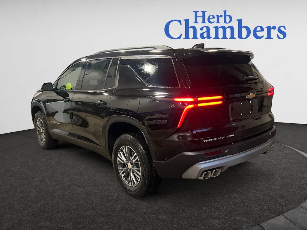 New 2026 Chevrolet Traverse LT SUV