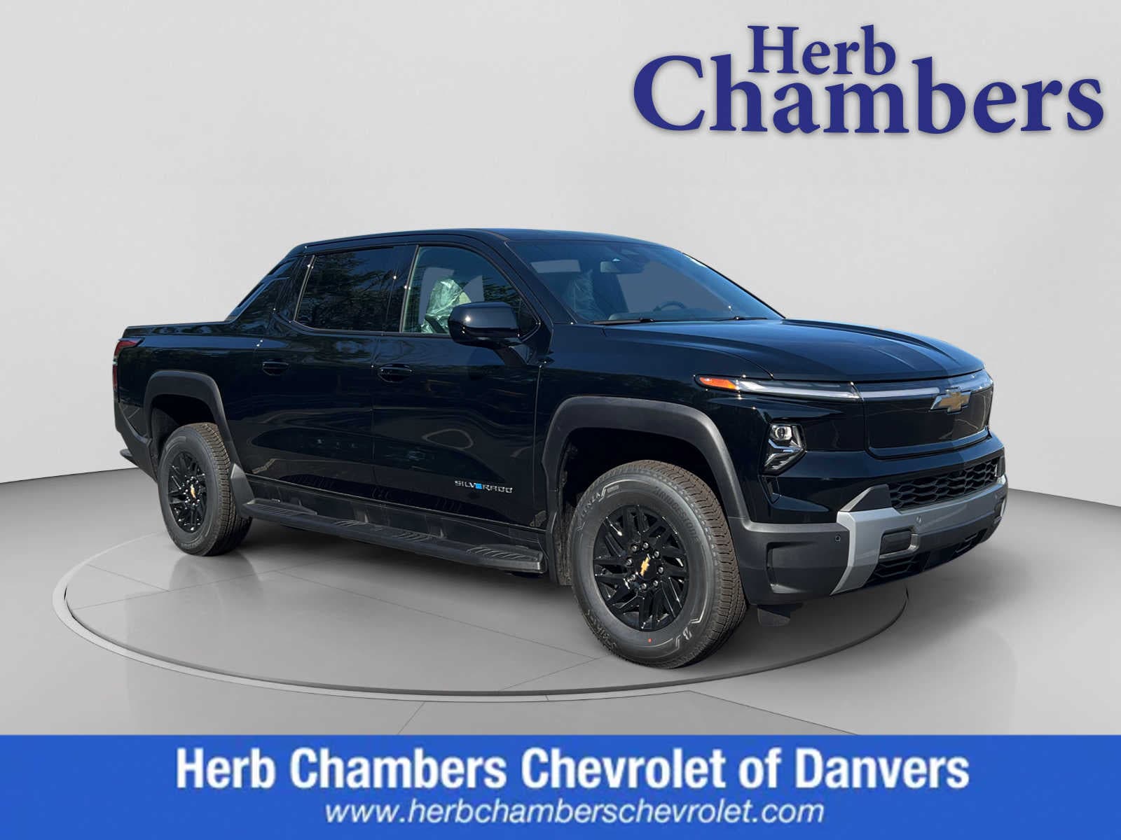 2026 Chevrolet Silverado EV LT's photo