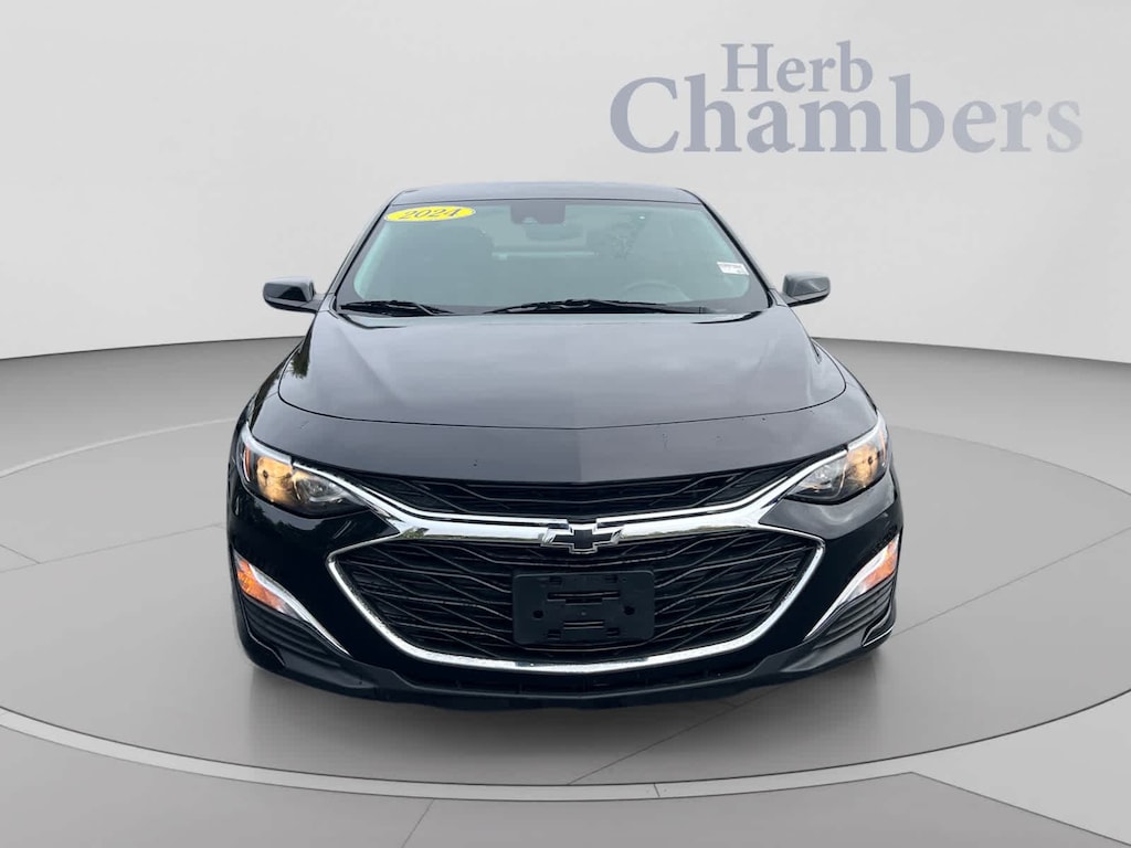Used 2024 Chevrolet Malibu RS Sedan