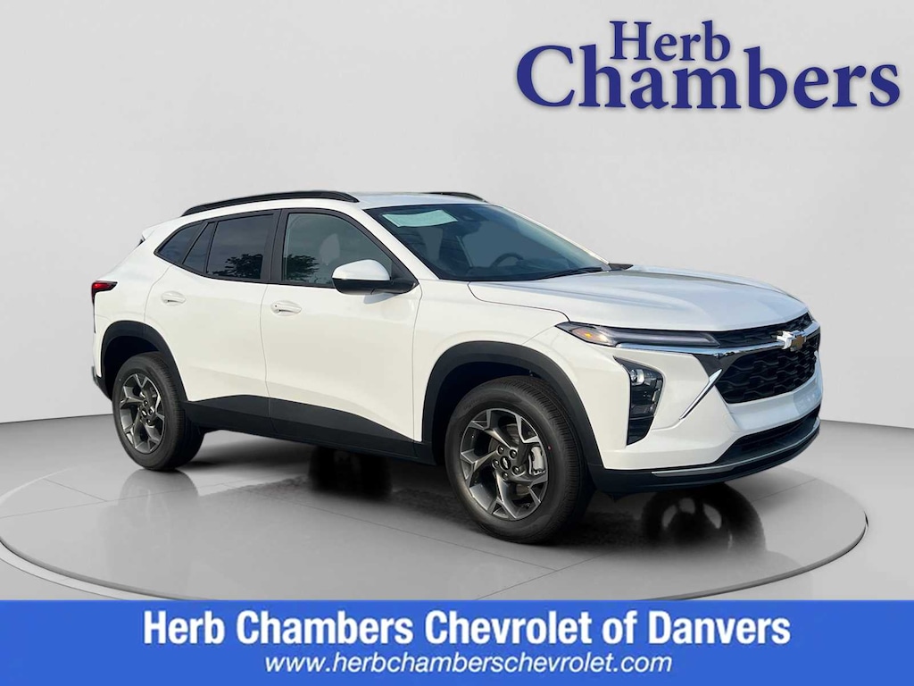 New 2025 Chevrolet Trax LT SUV