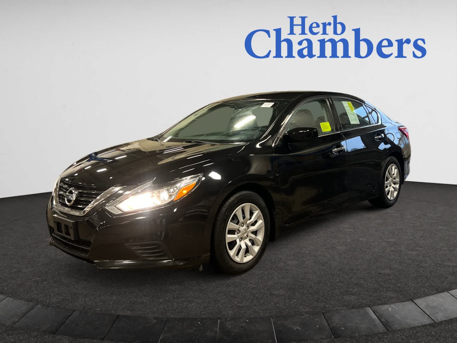 2017 Nissan Altima 2.5 S photo 4