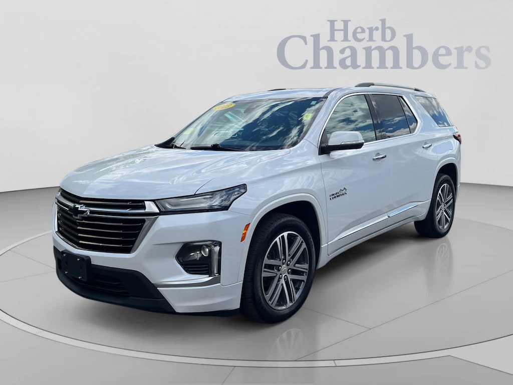 Used 2023 Chevrolet Traverse High Country SUV