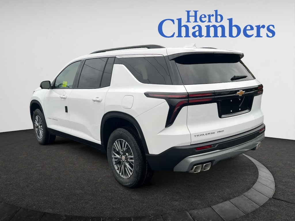 New 2026 Chevrolet Traverse LT SUV