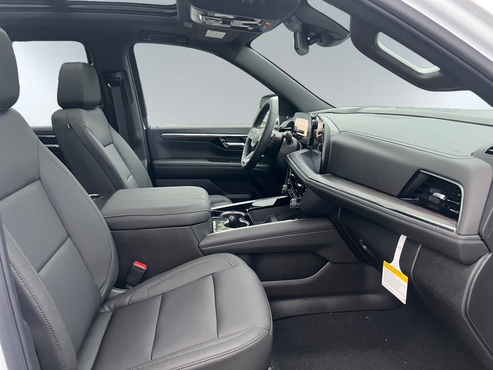 2026 Chevrolet Tahoe Z71 - Photo 20