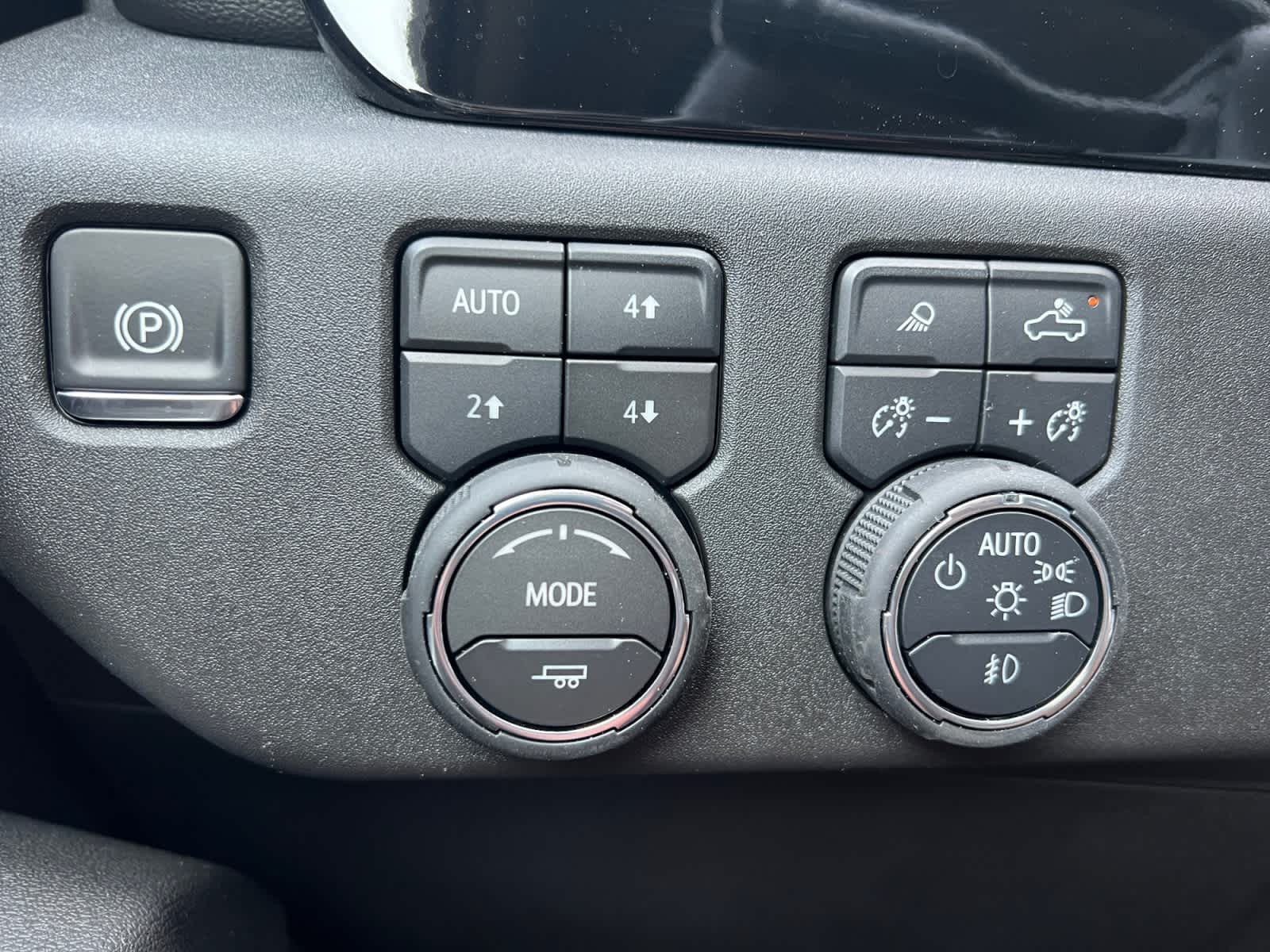 2025 Chevrolet Silverado 3500 HD LT - Photo 15