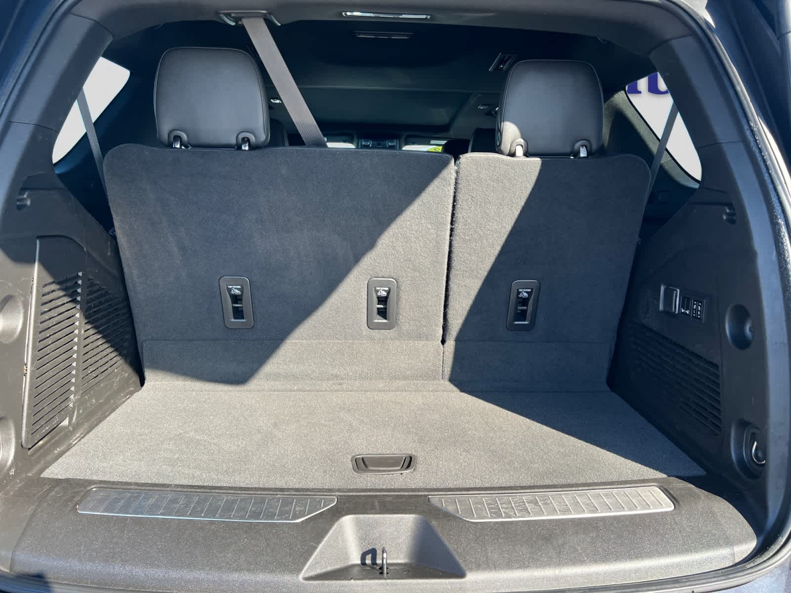 2023 Chevrolet Tahoe RST - Photo 6