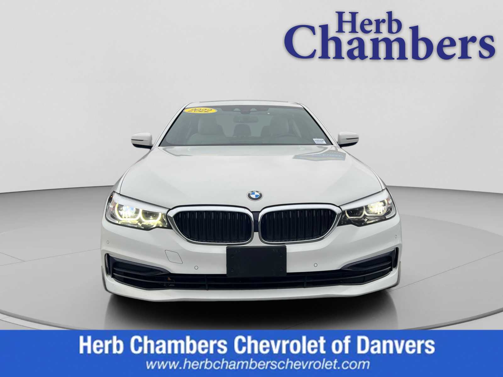 2020 BMW 5 Series 530i's photo