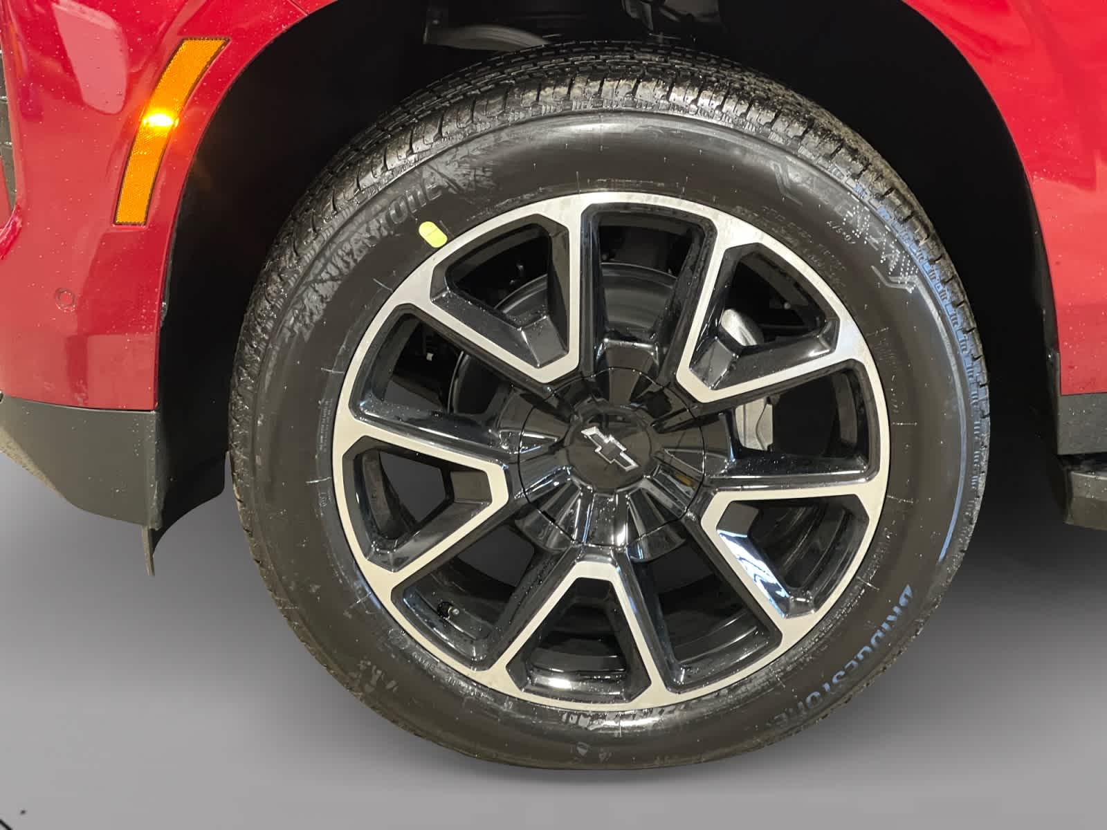 2026 Chevrolet Suburban RST - Photo 19