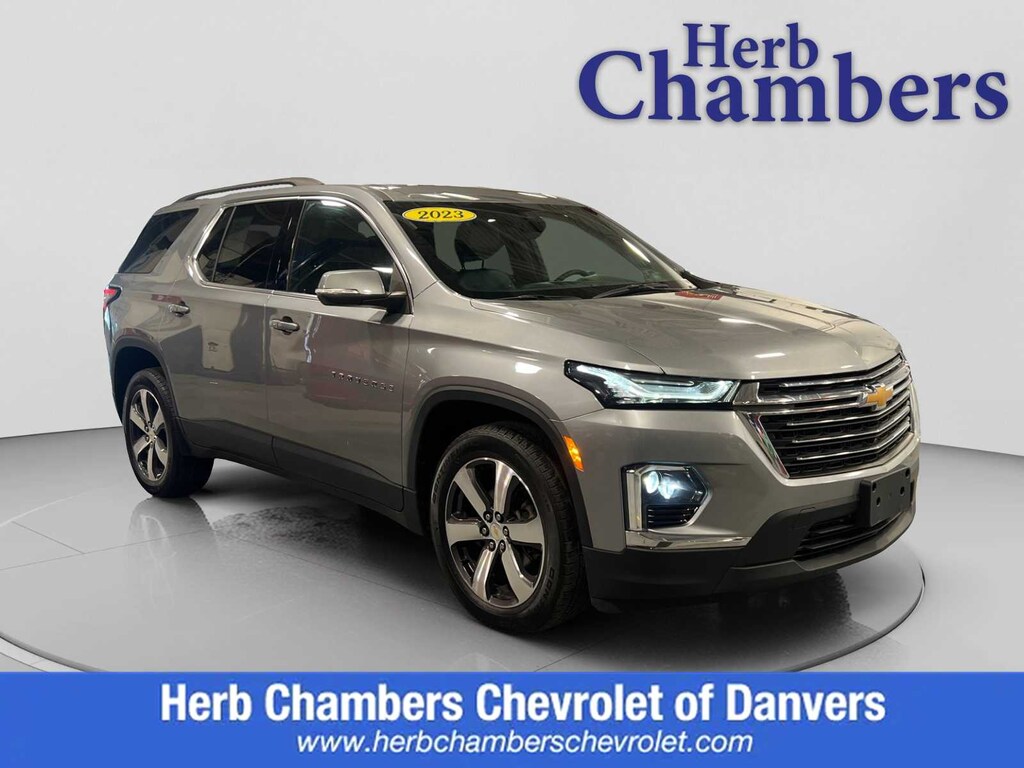 Used 2023 Chevrolet Traverse LT Leather SUV