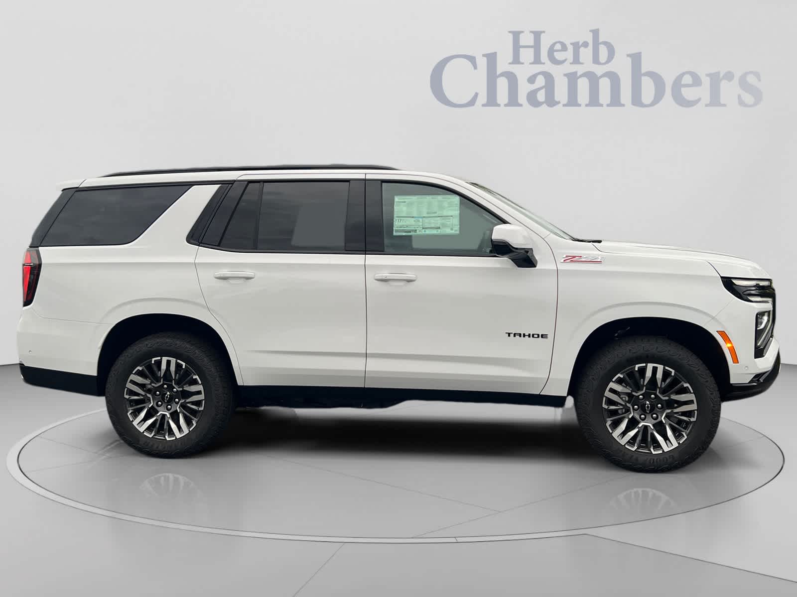 2026 Chevrolet Tahoe Z71 - Photo 5