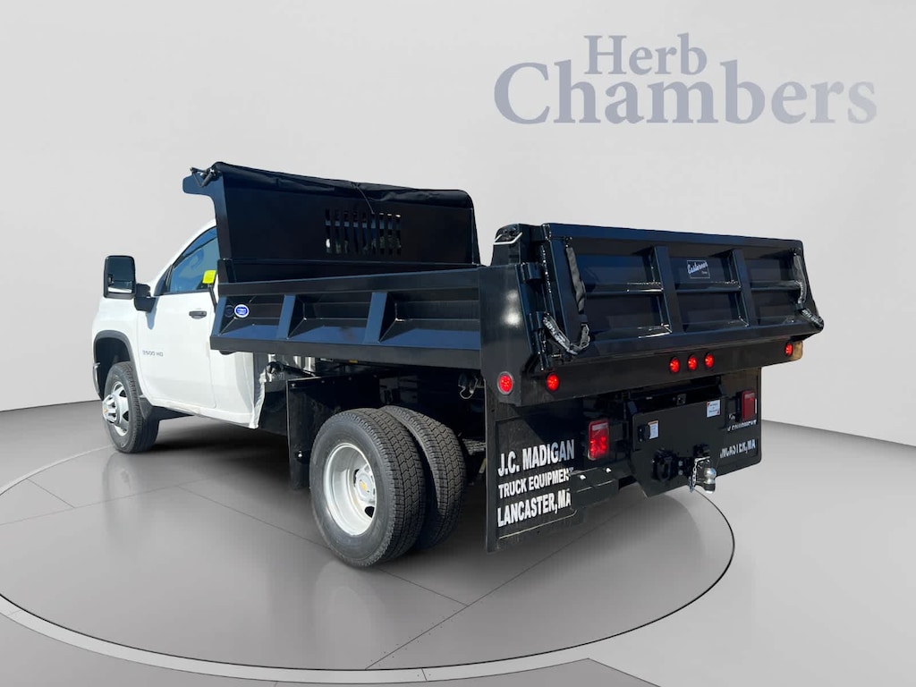 New 2026 Chevrolet Silverado 3500 HD Chassis Cab Work Truck Truck