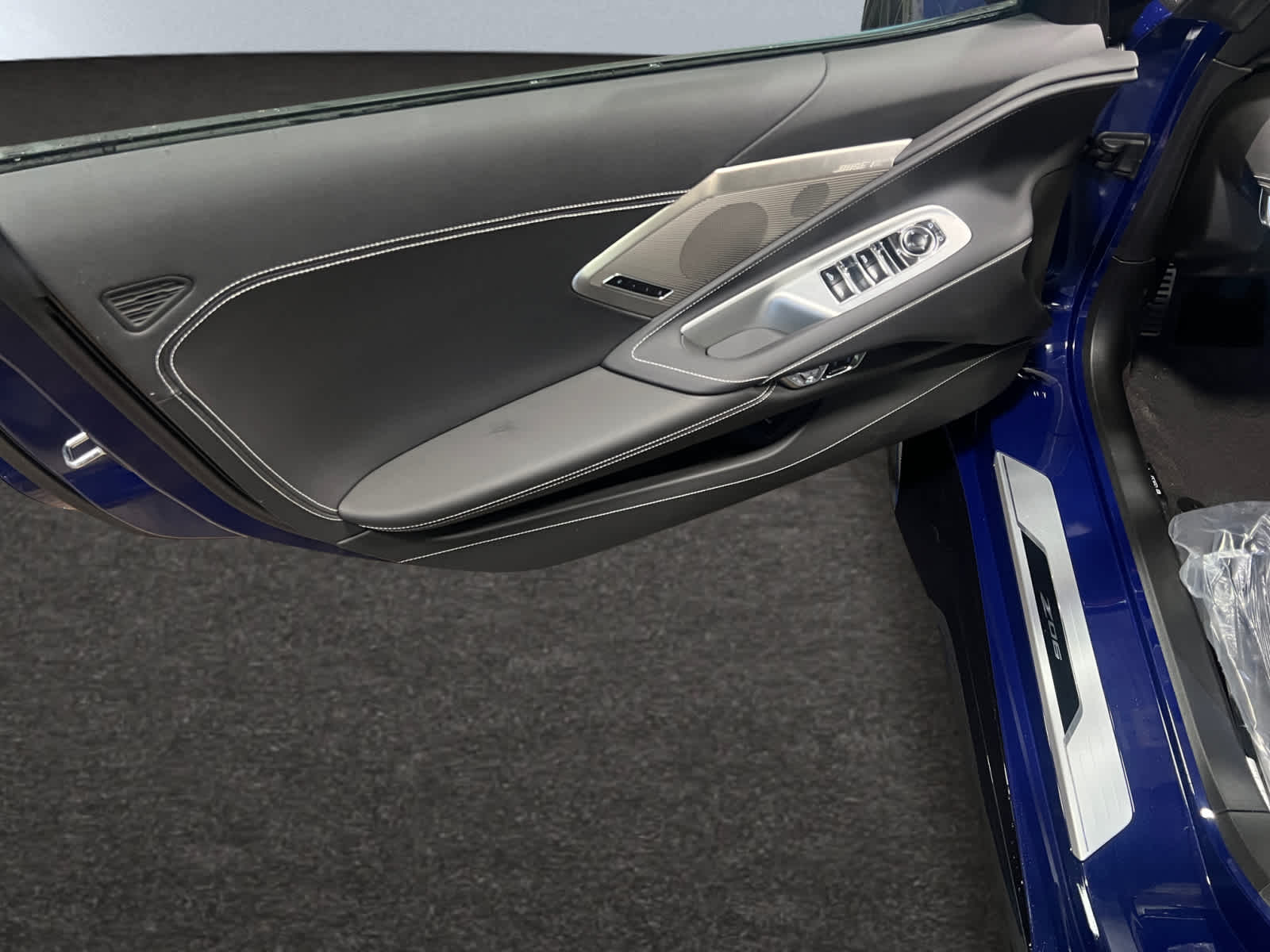 2025 Chevrolet Corvette 2LZ - Photo 15