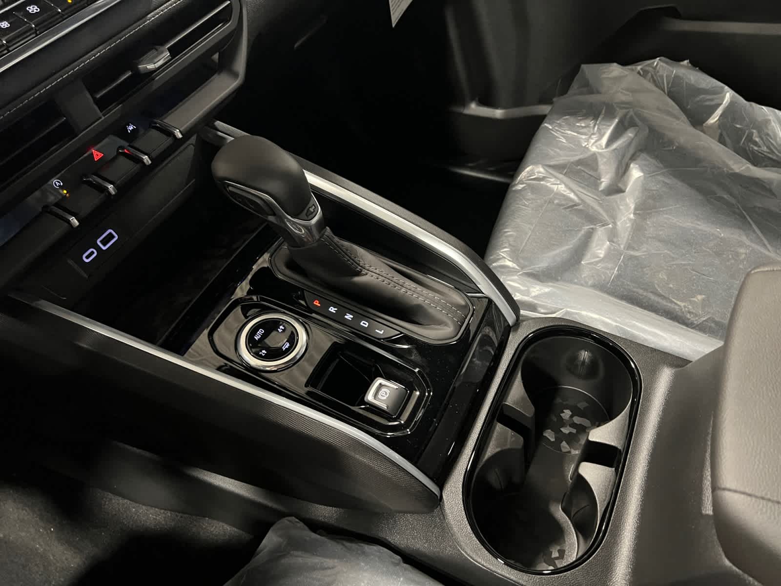 2026 Chevrolet Colorado LT - Photo 16