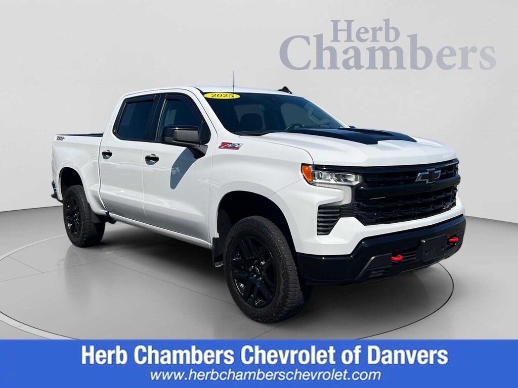 Used 2025 Chevrolet Silverado 1500 LT Trail Boss Truck Crew Cab