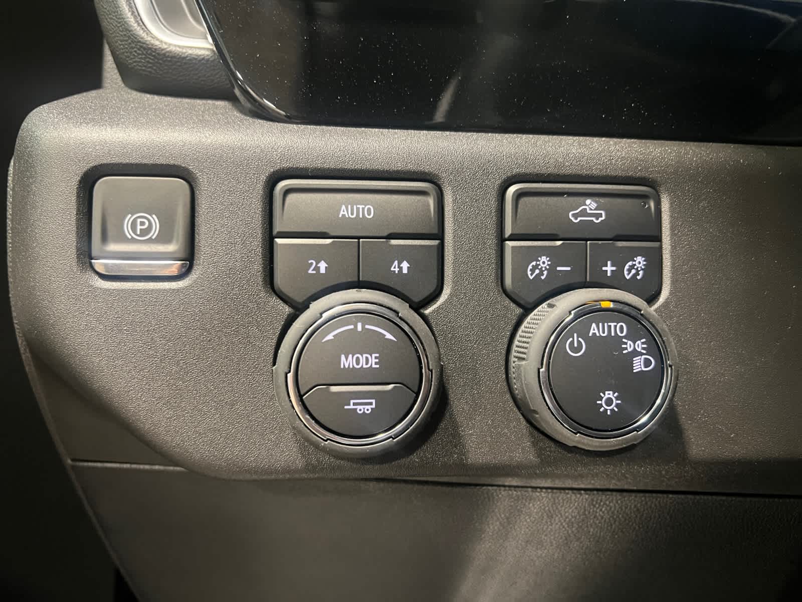 2025 Chevrolet Silverado 1500 LT - Photo 15