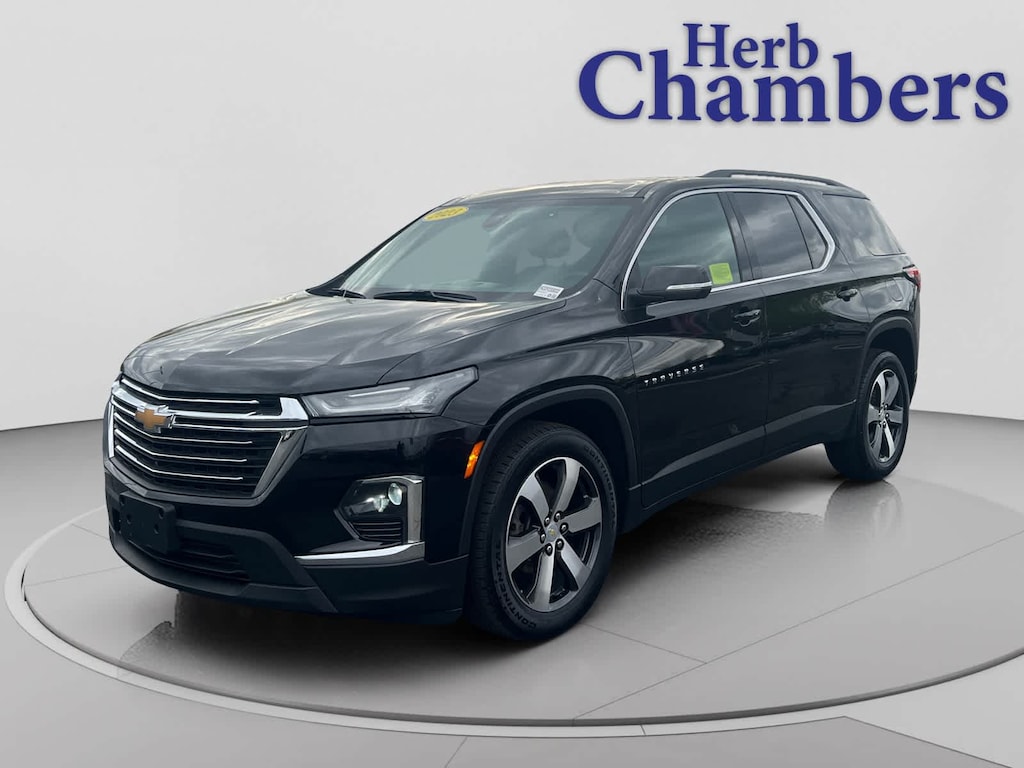 Used 2023 Chevrolet Traverse LT Leather SUV