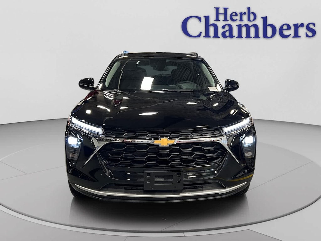 New 2026 Chevrolet Trax LT SUV