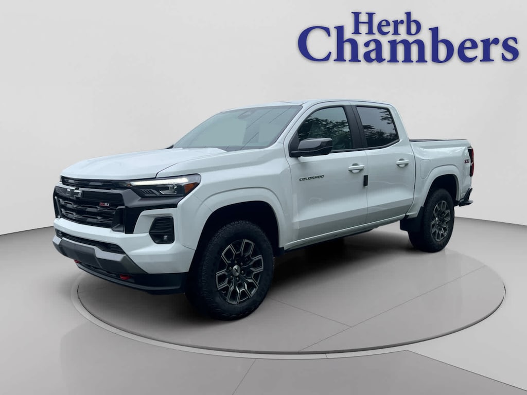 New 2025 Chevrolet Colorado Z71 Truck