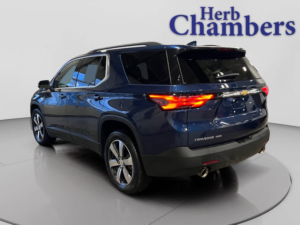 Used 2023 Chevrolet Traverse LT Leather SUV
