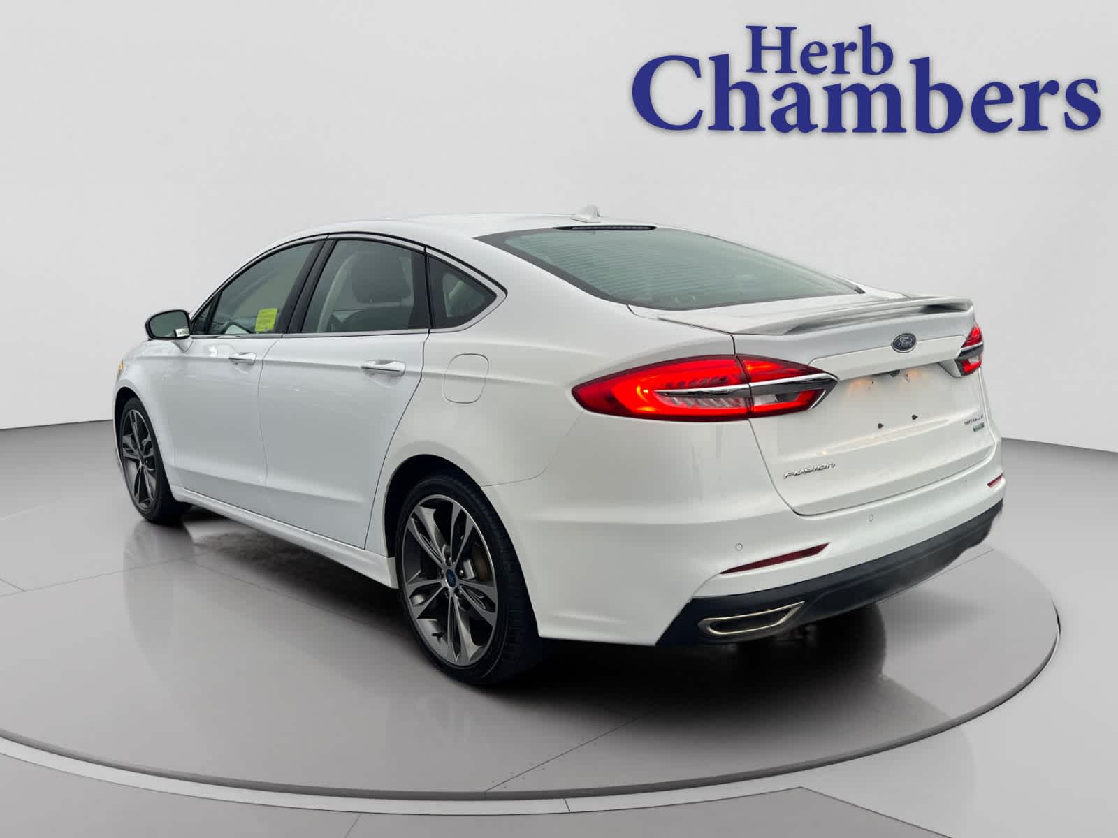 2019 Ford Fusion Titanium photo 3
