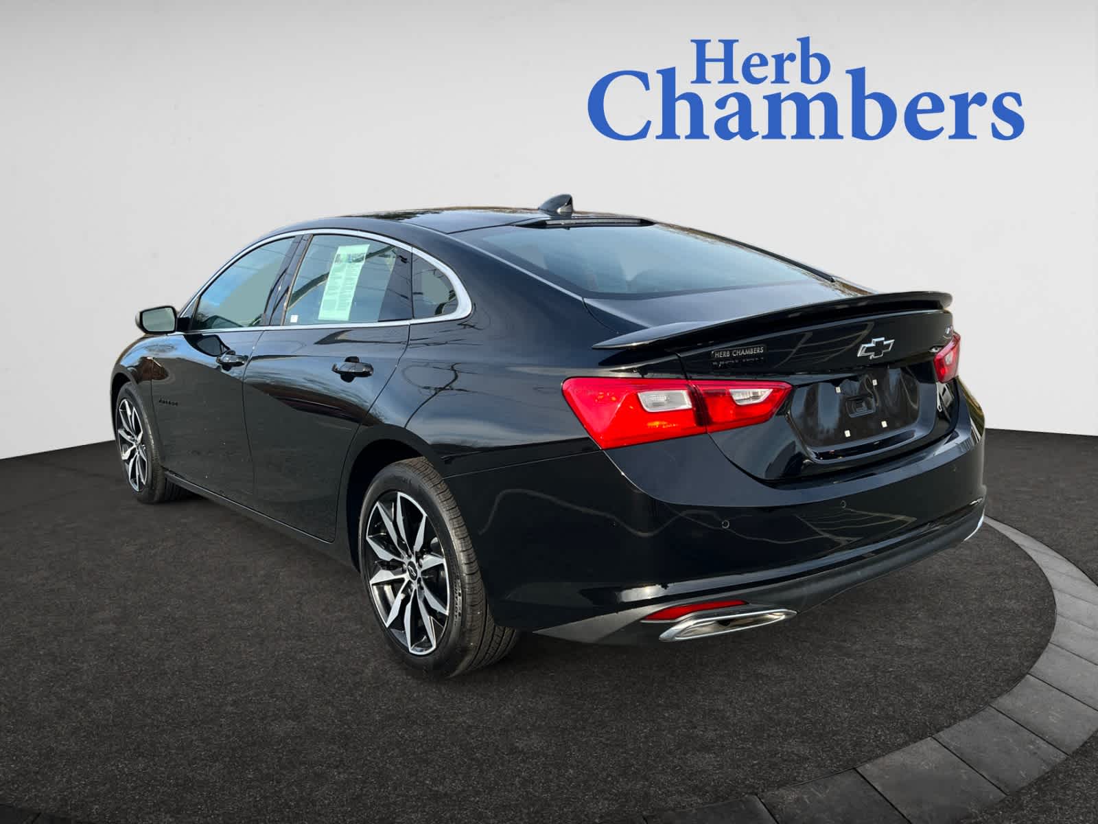 2024 Chevrolet Malibu RS photo 3