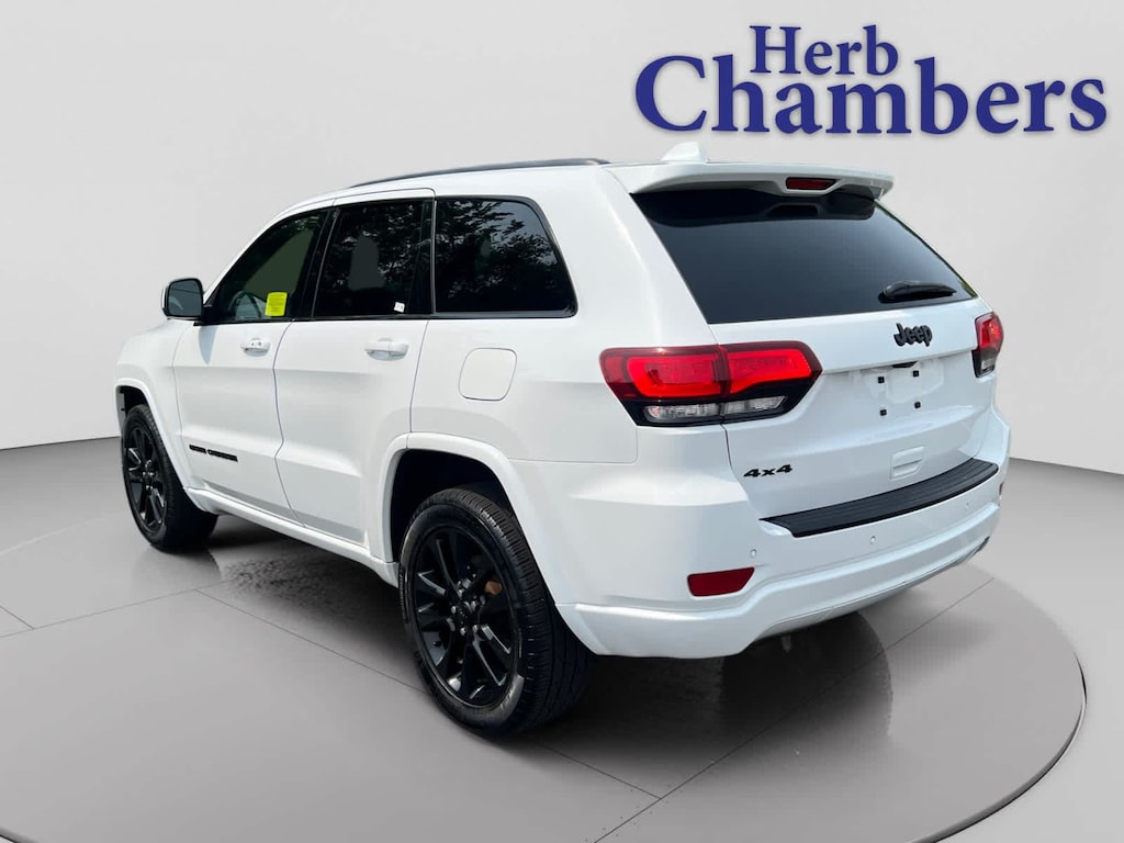 Used 2018 Jeep Grand Cherokee Altitude SUV