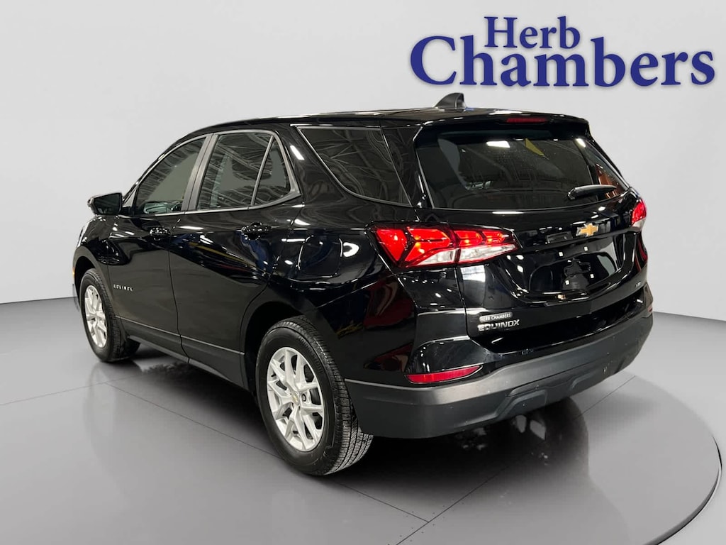 Used 2023 Chevrolet Equinox LS SUV