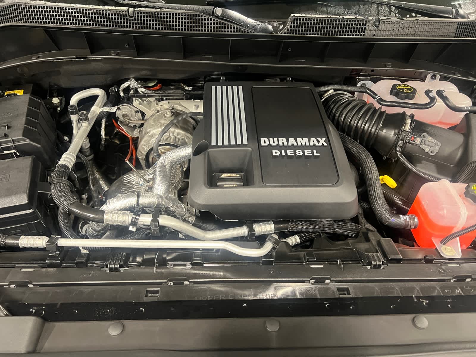 2025 Chevrolet Silverado 1500 LT - Photo 8