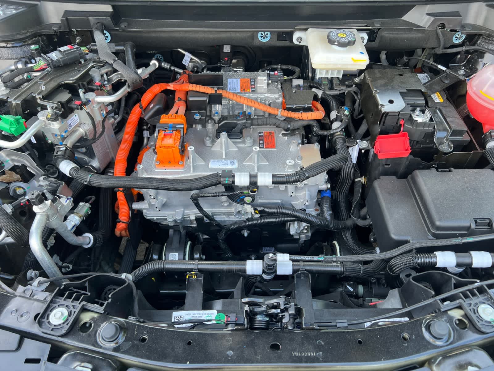 2026 Chevrolet Equinox EV 2LT - Photo 8