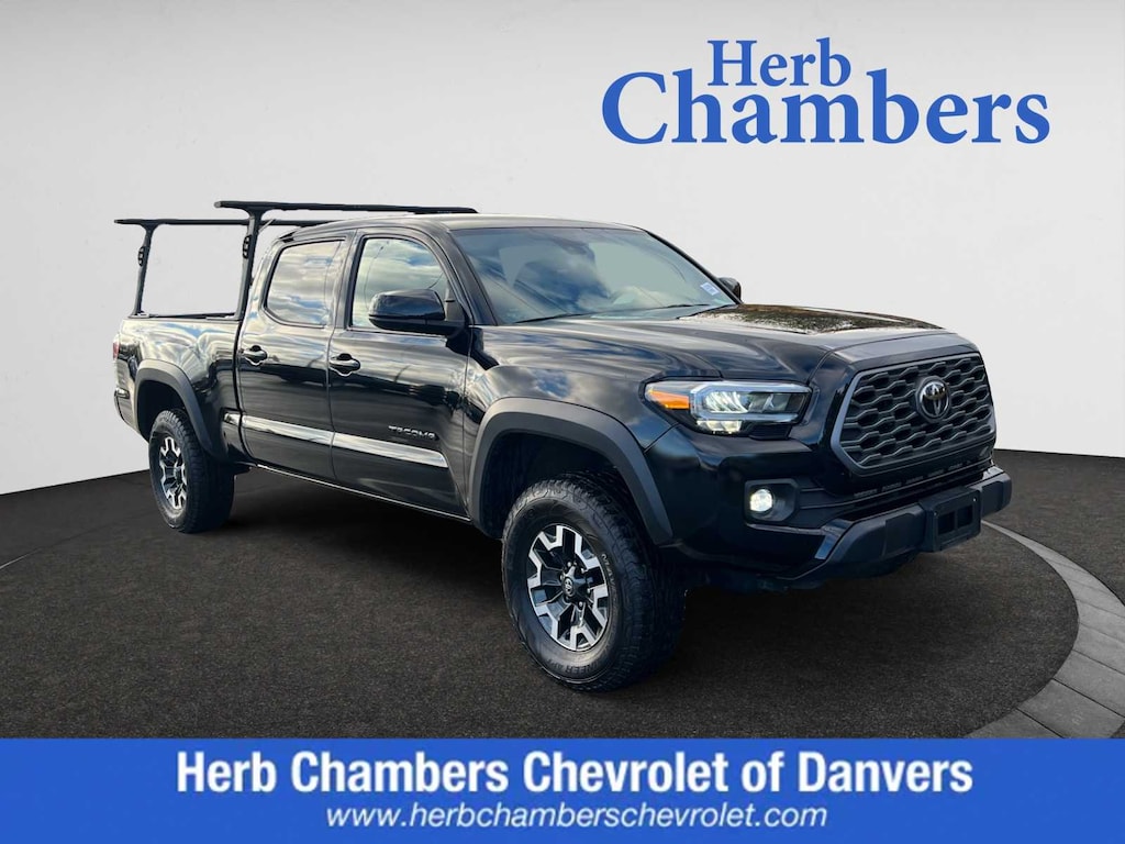 Used 2023 Toyota Tacoma 4WD SR5 Truck Double Cab