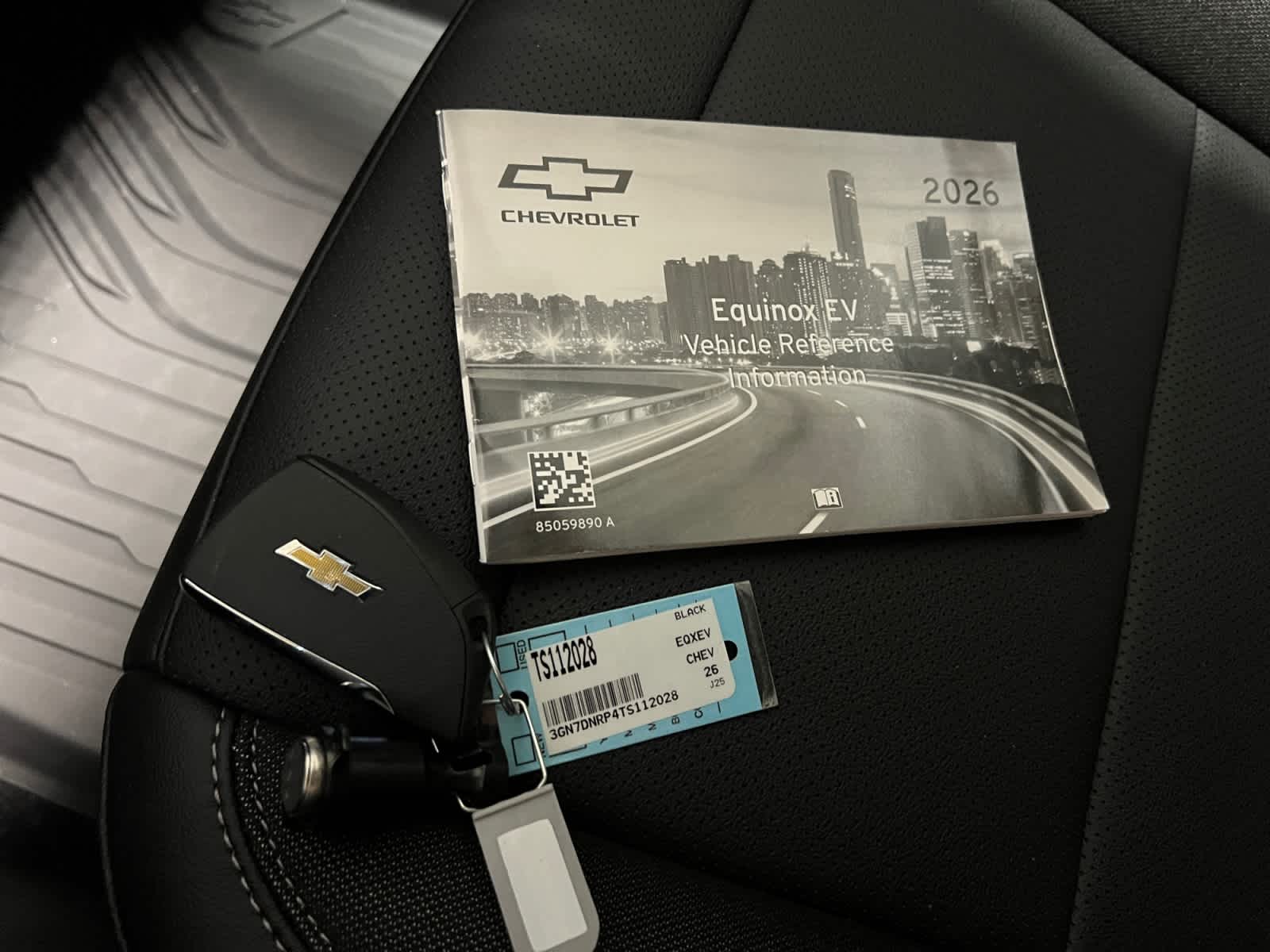 2026 Chevrolet Equinox EV 2LT - Photo 12