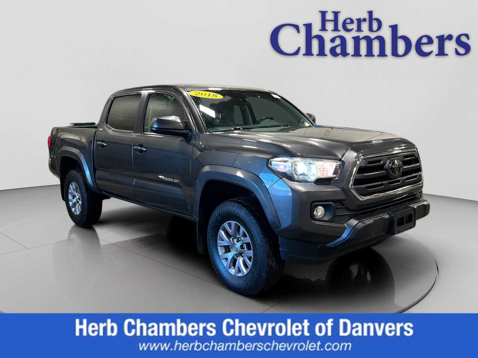 2018 Toyota Tacoma SR5's photo