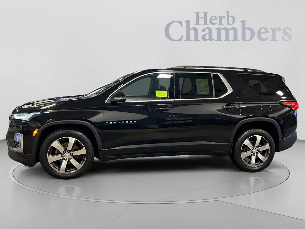Used 2023 Chevrolet Traverse LT Leather SUV