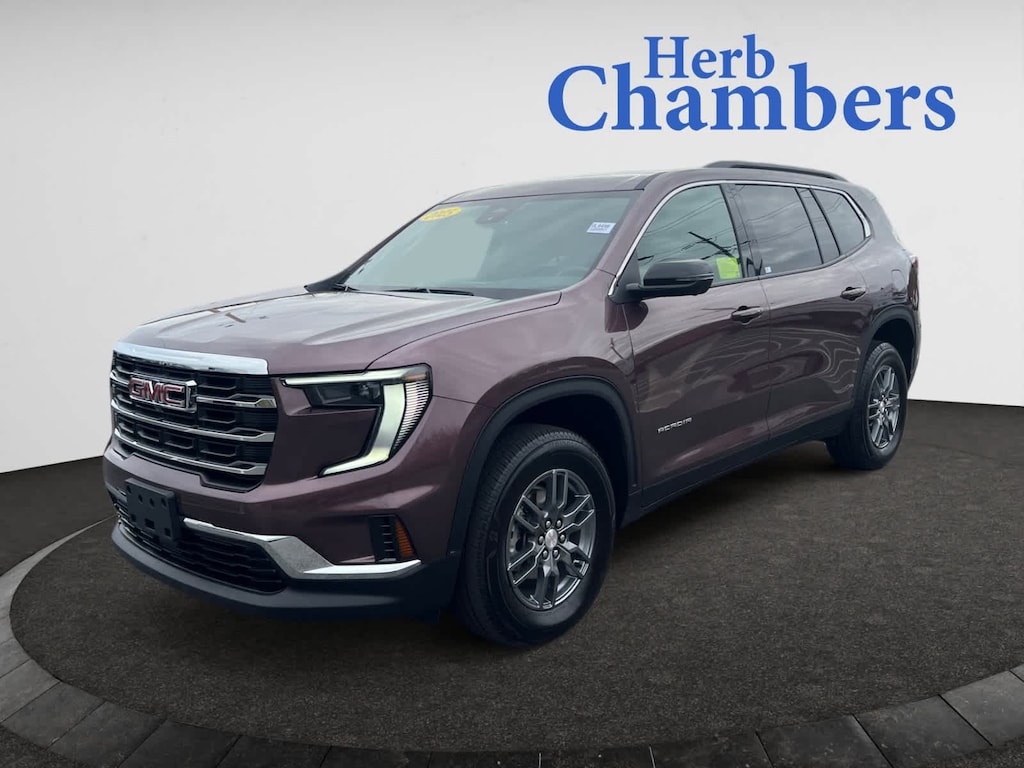 Used 2025 GMC Acadia Elevation SUV