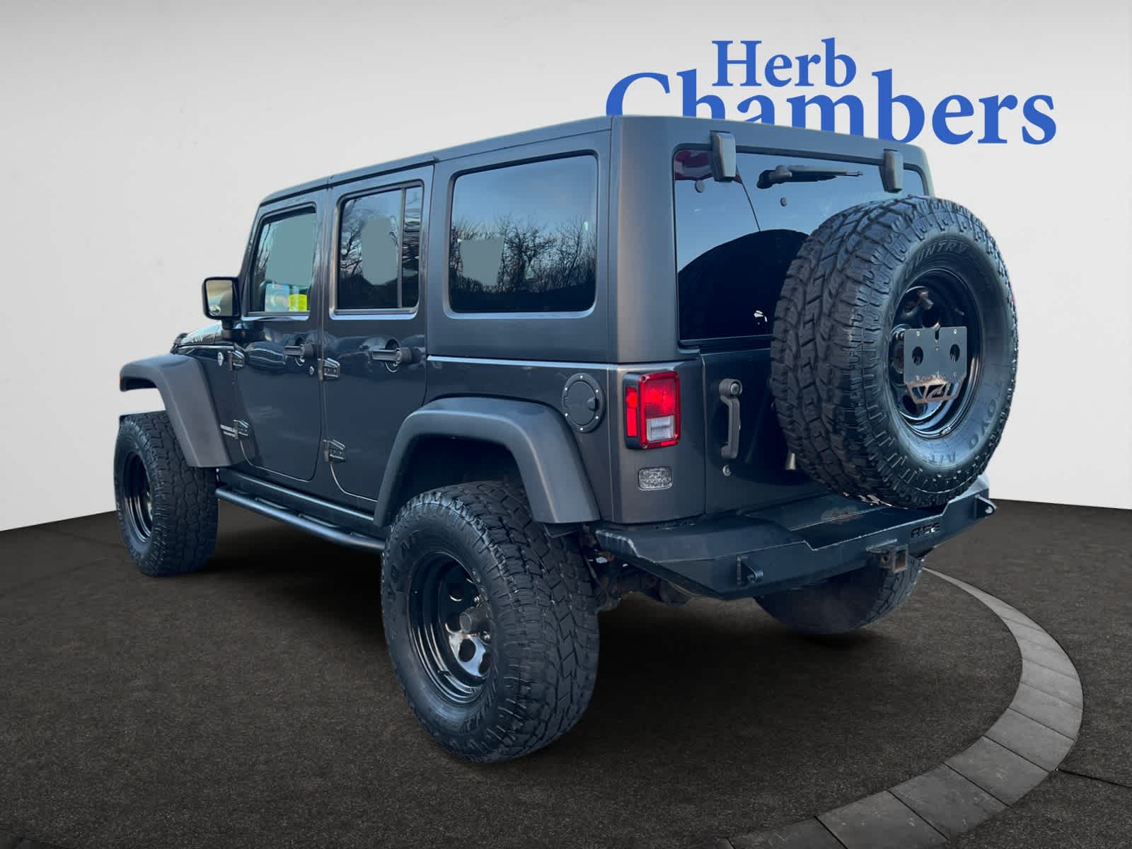 2017 Jeep Wrangler Unlimited Rubicon photo 3