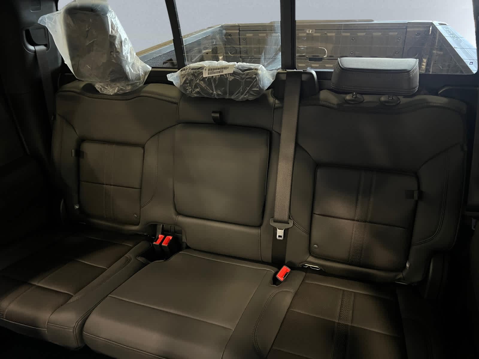 2026 Chevrolet Silverado 1500 High Country - Photo 18