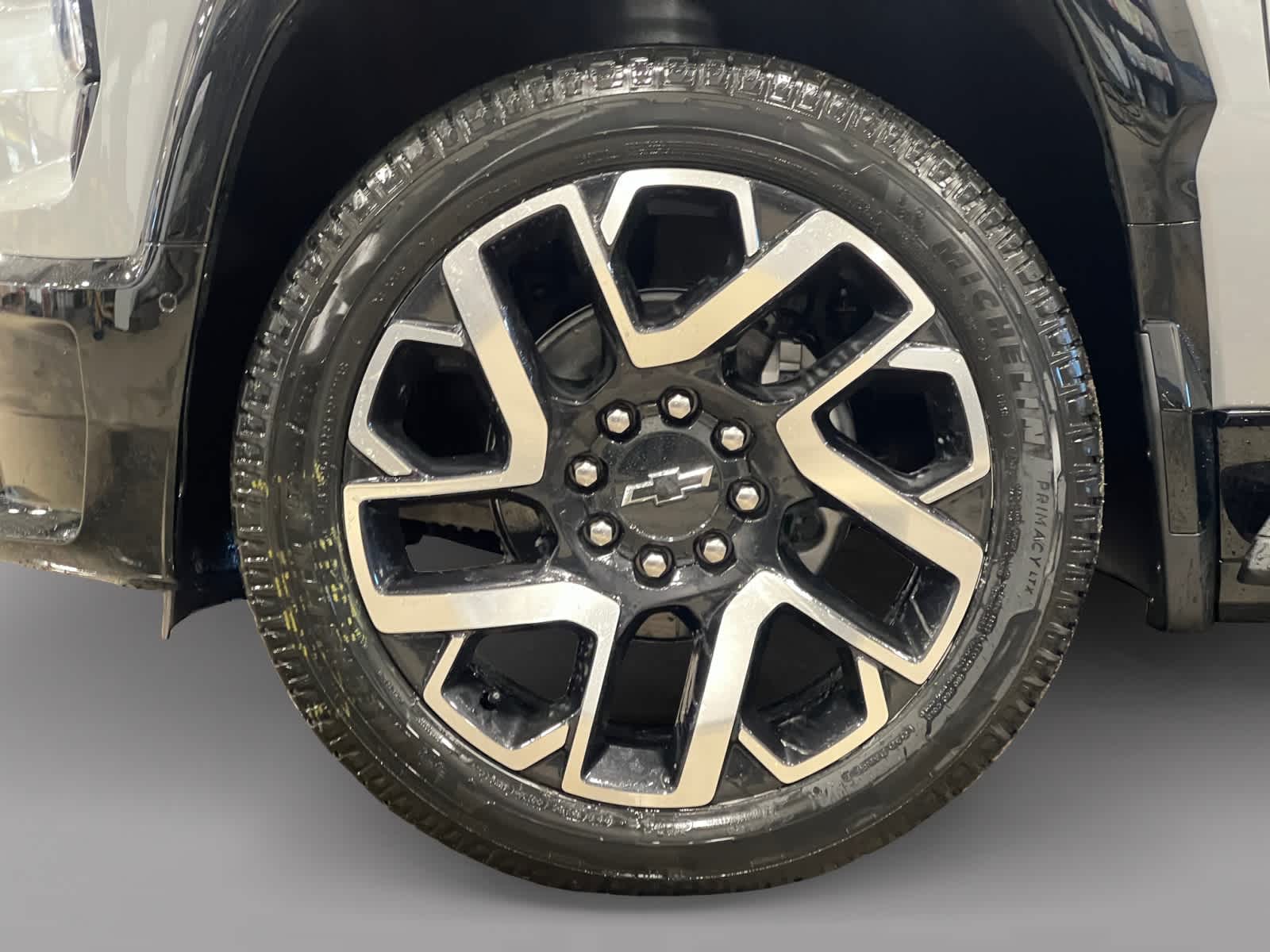 2025 Chevrolet Silverado EV RST - Photo 19