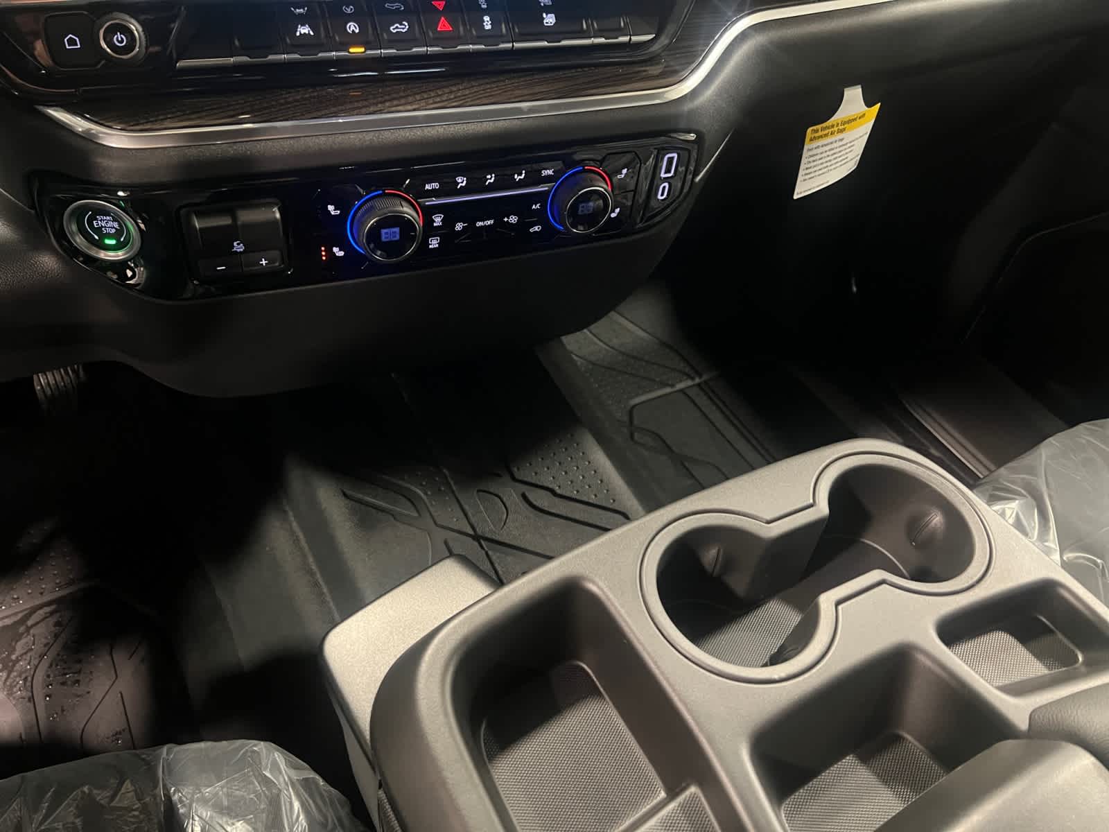 2025 Chevrolet Silverado 1500 LT - Photo 16