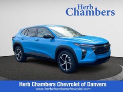 New 2025 Chevrolet Trax 1RS SUV near Boston, MA