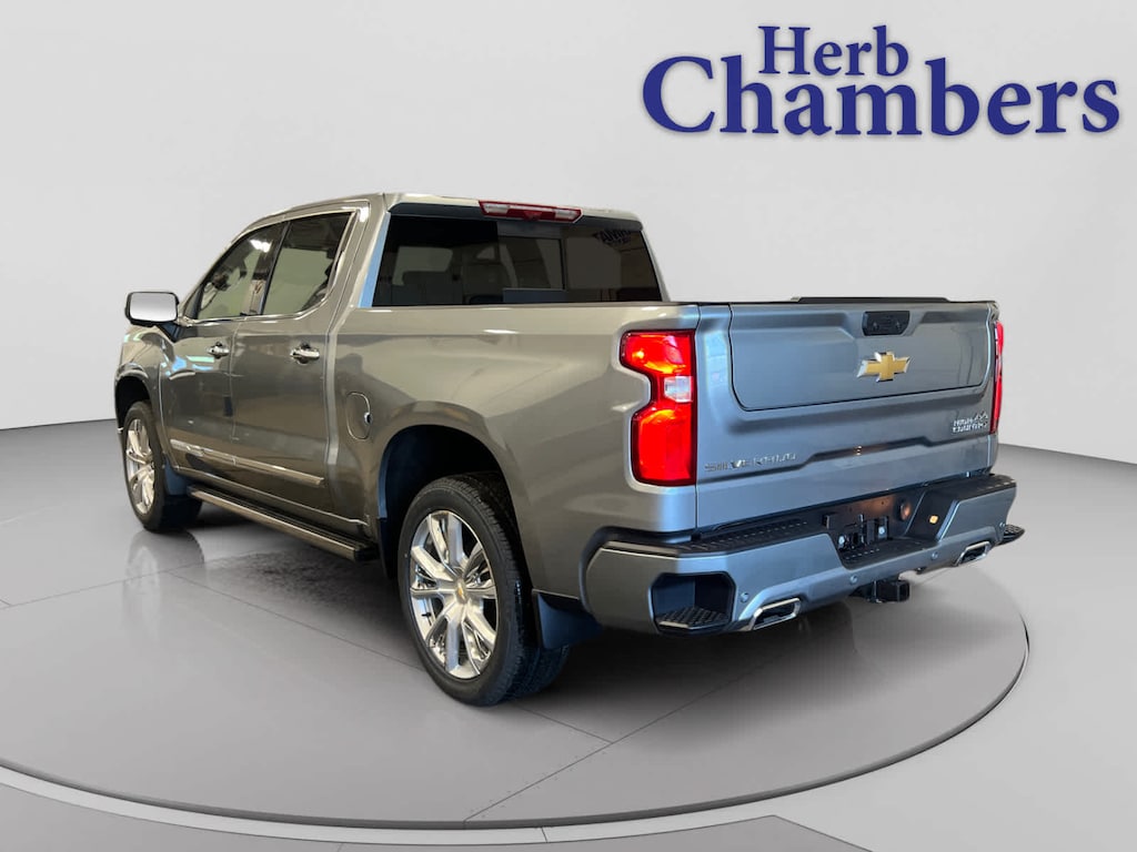 New 2026 Chevrolet Silverado 1500 High Country Truck