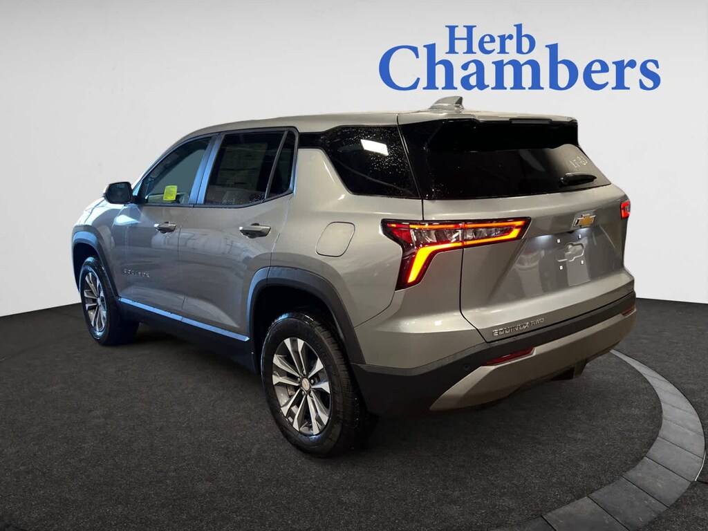 New 2026 Chevrolet Equinox LT SUV