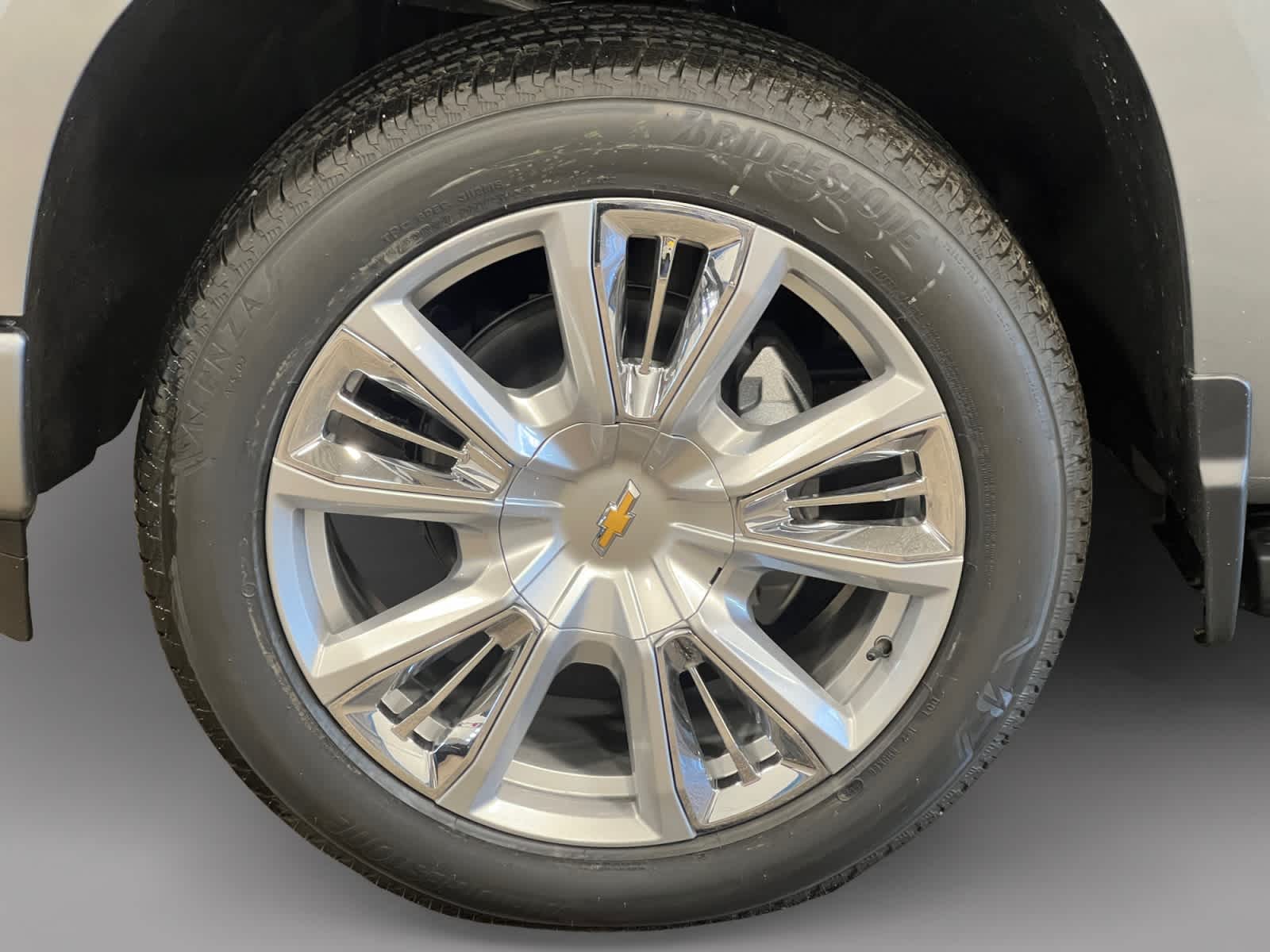 2026 Chevrolet Silverado 1500 High Country - Photo 19