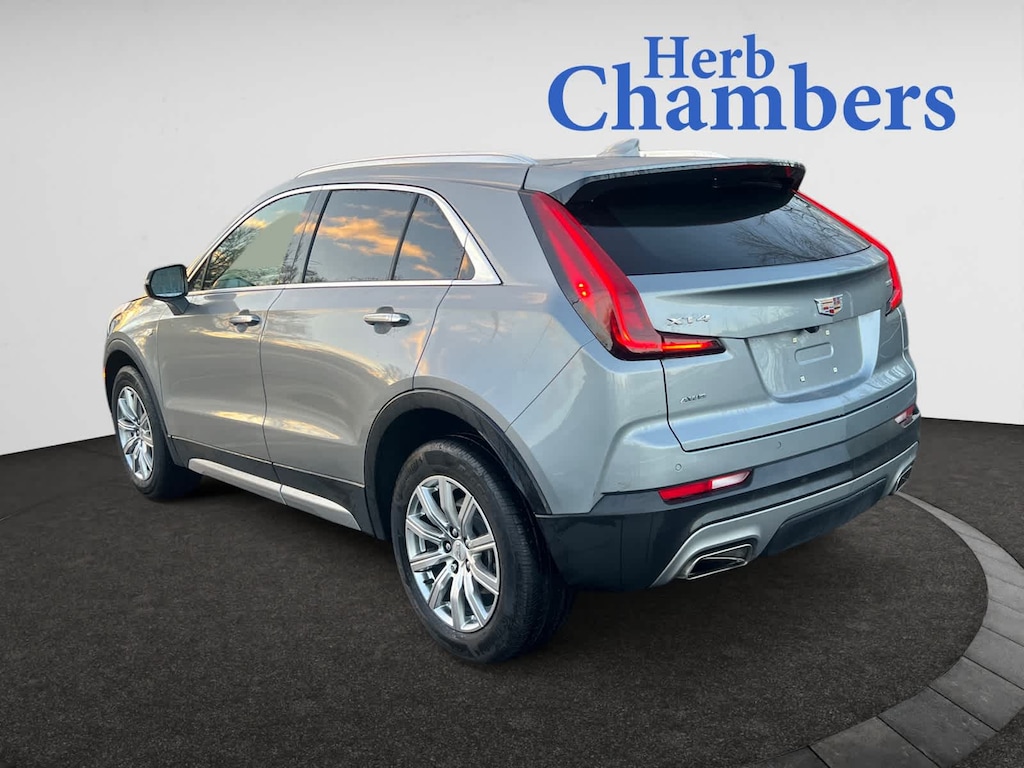 Used 2023 CADILLAC XT4 Premium Luxury SUV