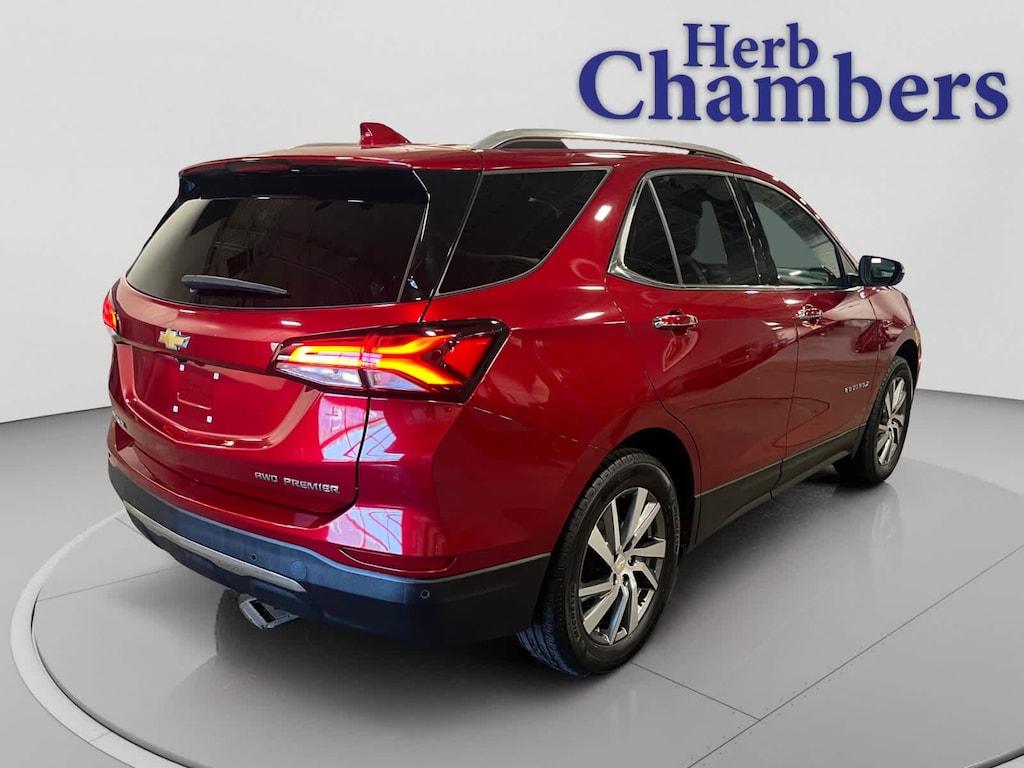 Used 2023 Chevrolet Equinox Premier SUV