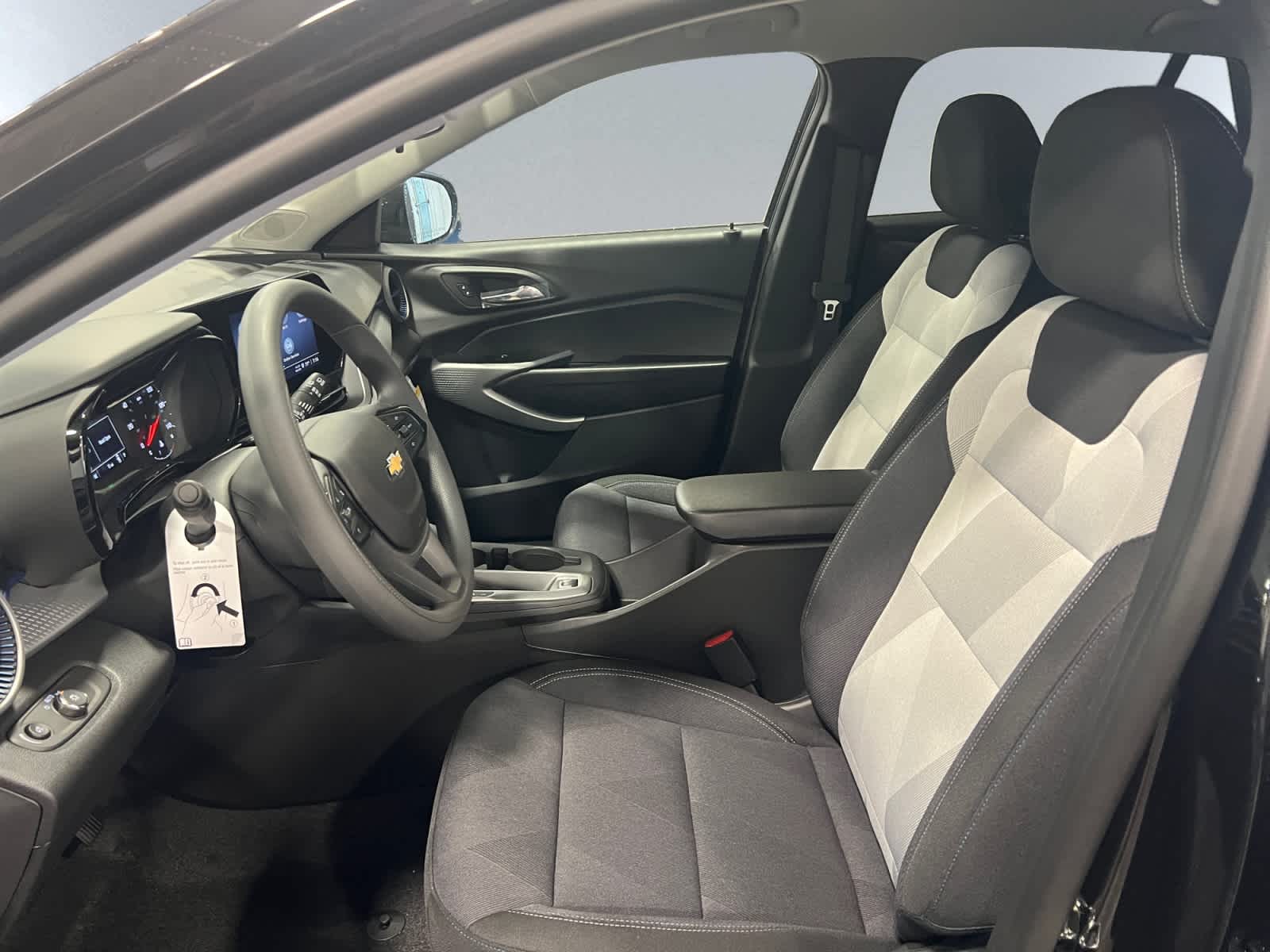 2026 Chevrolet Trax LS - Photo 11