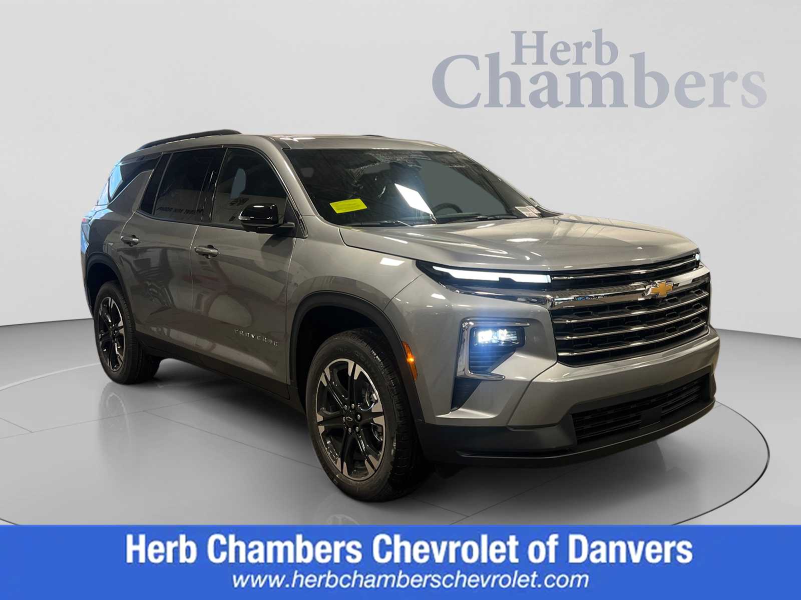 New 2027 Chevrolet Traverse LT SUV near Boston, MA