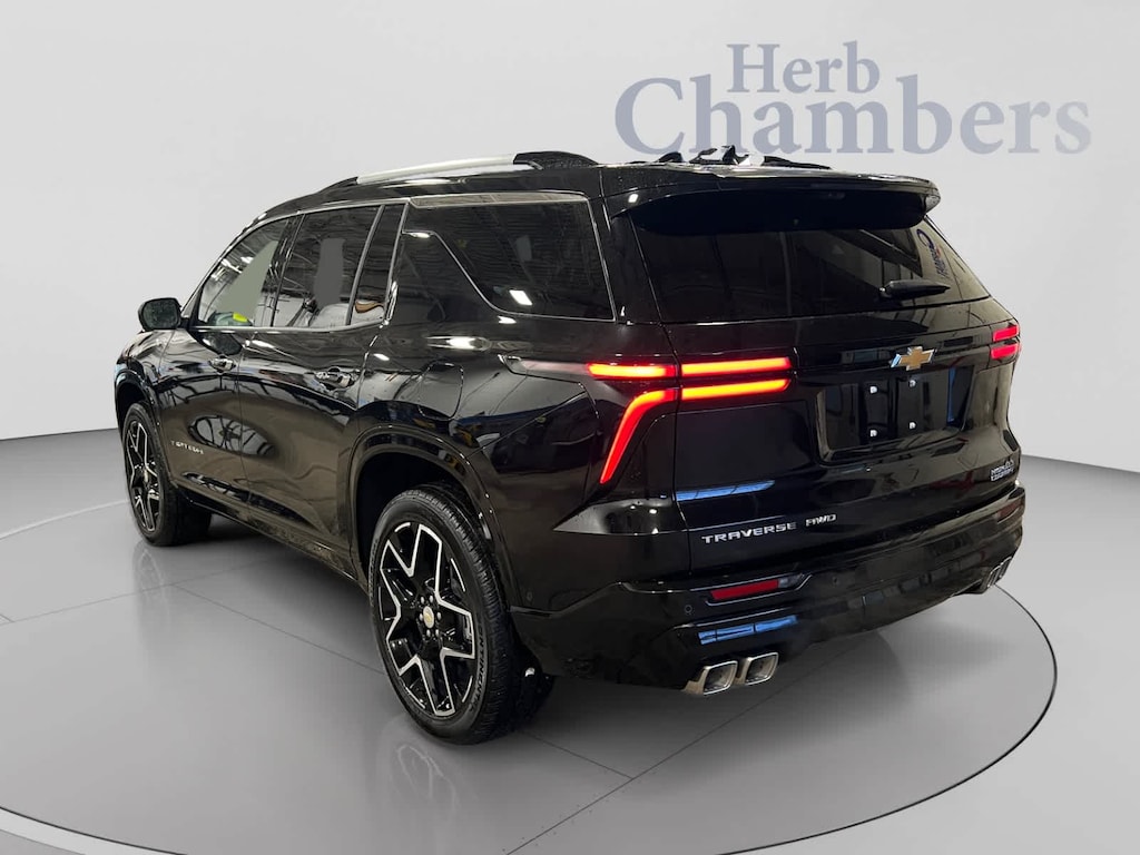 Used 2026 Chevrolet Traverse High Country SUV