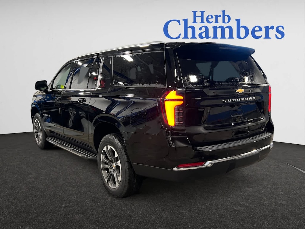 New 2026 Chevrolet Suburban LT SUV