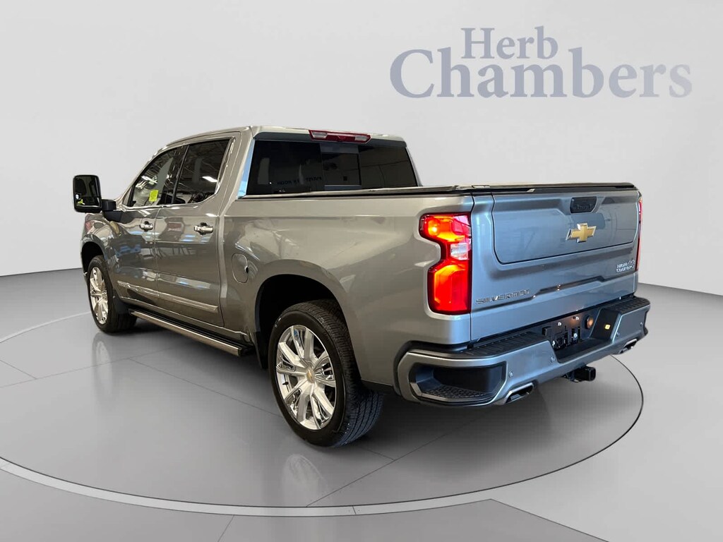 Used 2026 Chevrolet Silverado 1500 High Country Truck Crew Cab